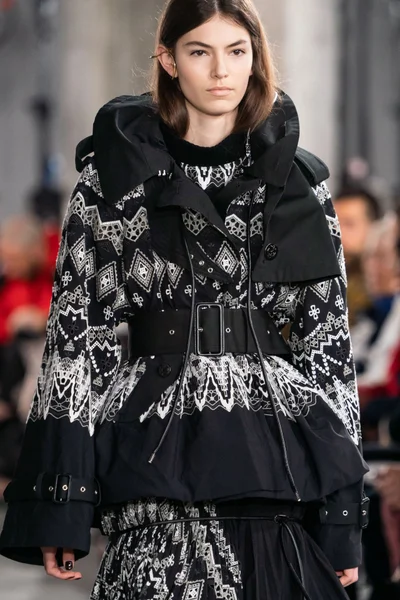 Look 23